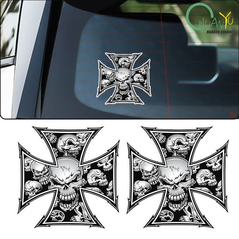 Embroidery Digitizing Software - Grand crâne noir blanc vêtement broderie